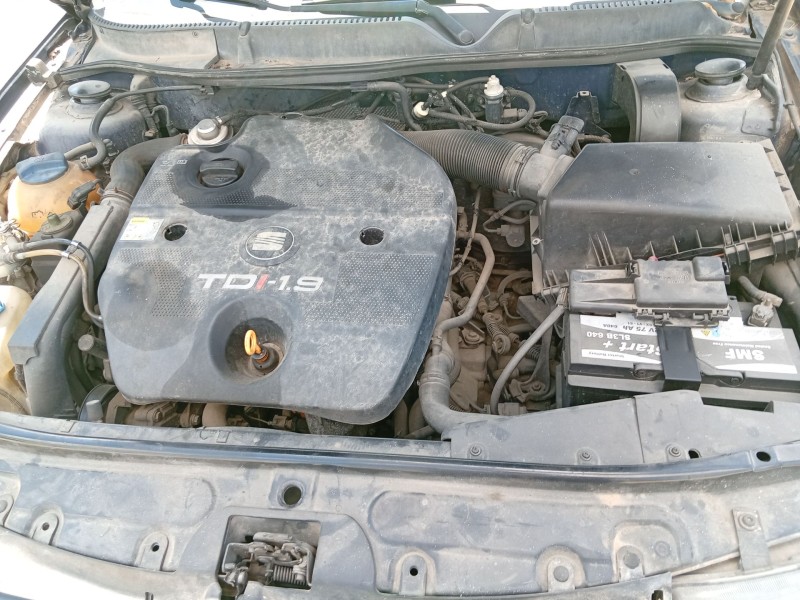 seat toledo ii (1m2) del año 2000