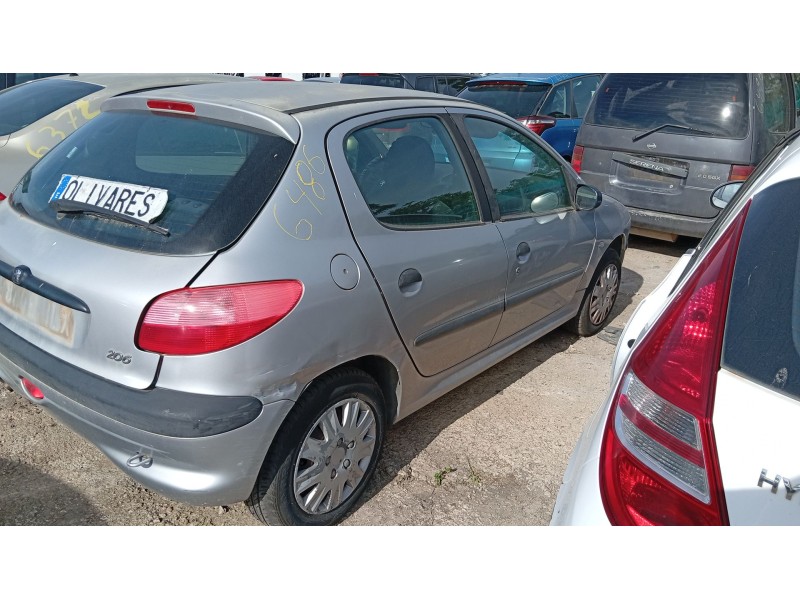 peugeot 206 hatchback (2a/c) del año 2001