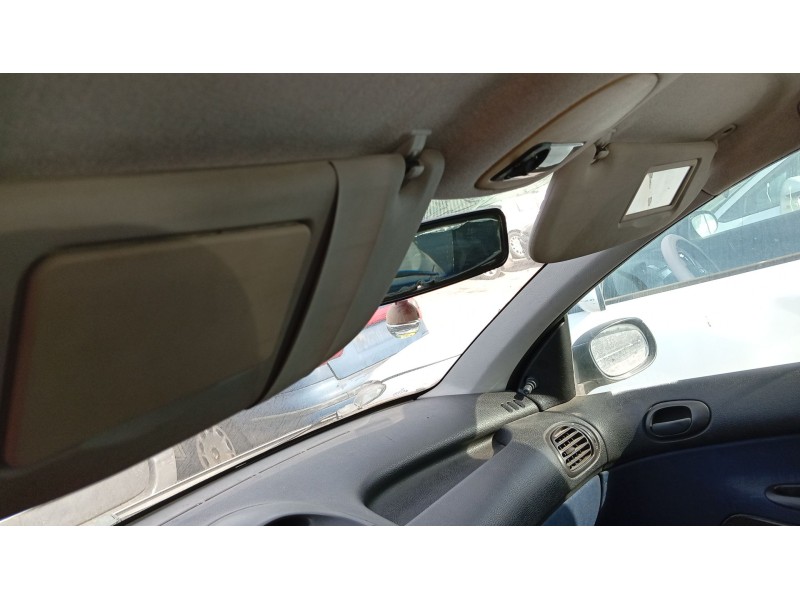 peugeot 206 hatchback (2a/c) del año 2001