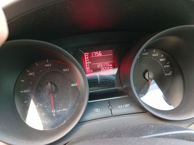 seat ibiza iv (6j5, 6p1) del año 2010