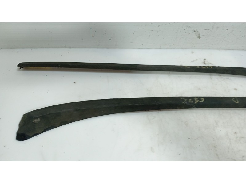 Recambio de moldura para peugeot 308 sw i (4e_, 4h_) 1.6 hdi referencia OEM IAM   