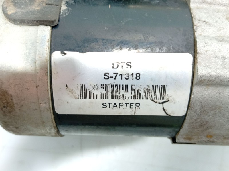 Recambio de motor arranque para chrysler voyager iv (rg, rs) 2.4 referencia OEM IAM 04686111AD  