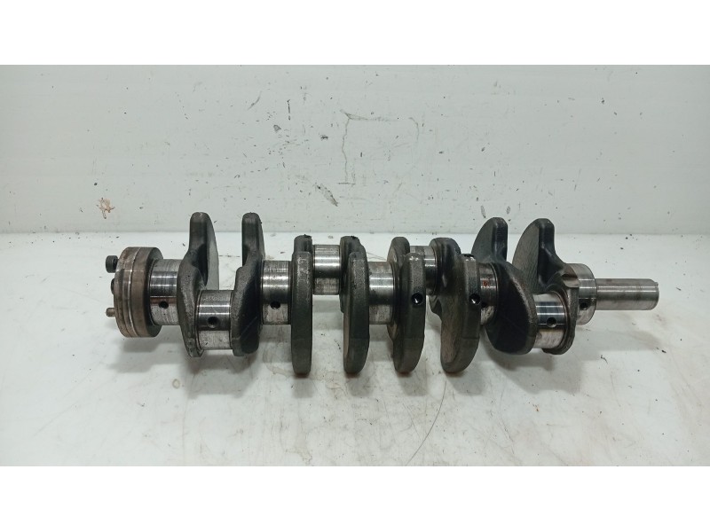 Recambio de cigueñal para kia sorento i (jc) 2.5 crdi referencia OEM IAM 231114A010  
