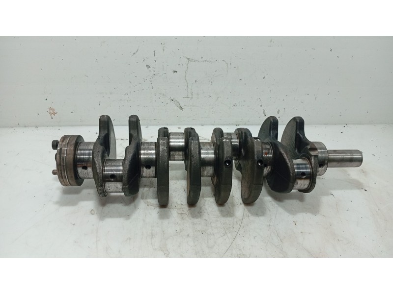 Recambio de cigueñal para kia sorento i (jc) 2.5 crdi referencia OEM IAM 231114A010  