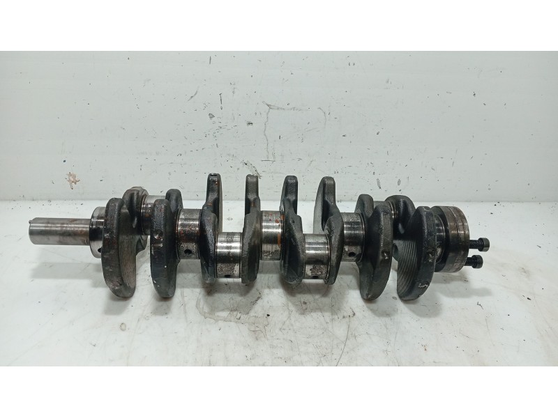 Recambio de cigueñal para kia sorento i (jc) 2.5 crdi referencia OEM IAM 231114A010  