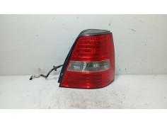 Recambio de piloto trasero derecho para kia sorento i (jc) 2.5 crdi referencia OEM IAM 924023E010  