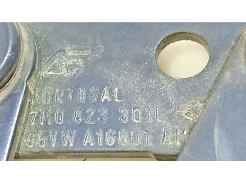Recambio de bisagra capot delantero izquierdo para seat alhambra (7v8, 7v9) 1.9 tdi referencia OEM IAM   