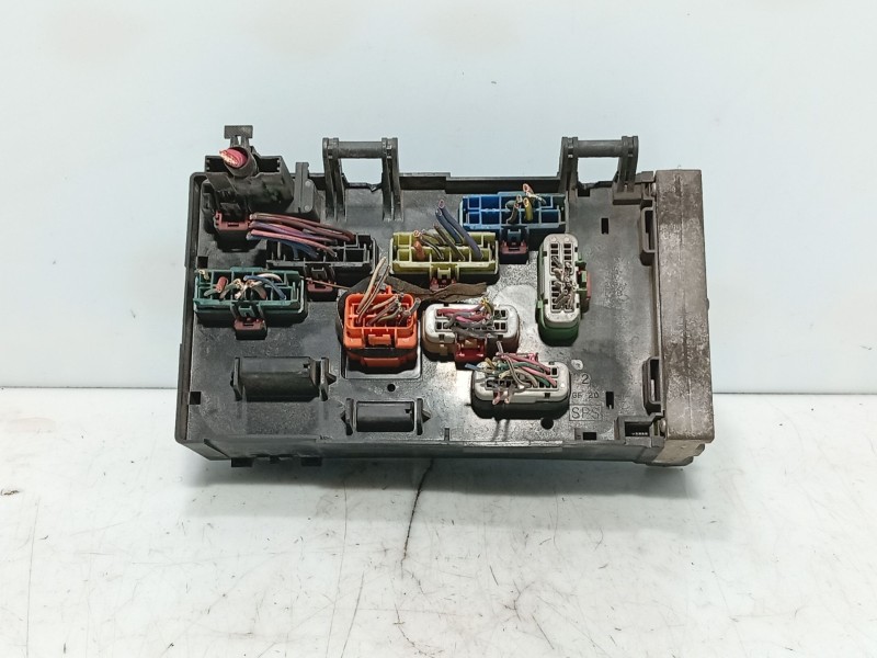 Recambio de caja reles / fusibles para chrysler voyager iv (rg, rs) 2.4 referencia OEM IAM R4727079AF  