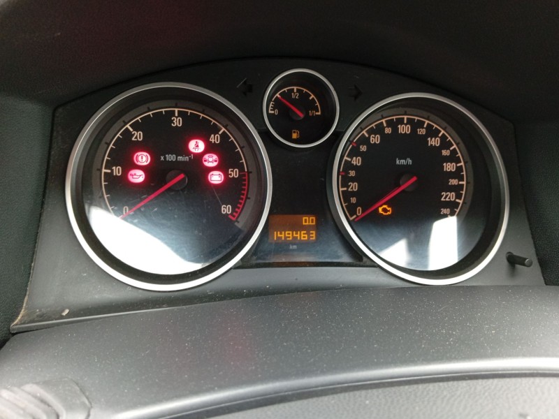opel astra h (a04) del año 2006