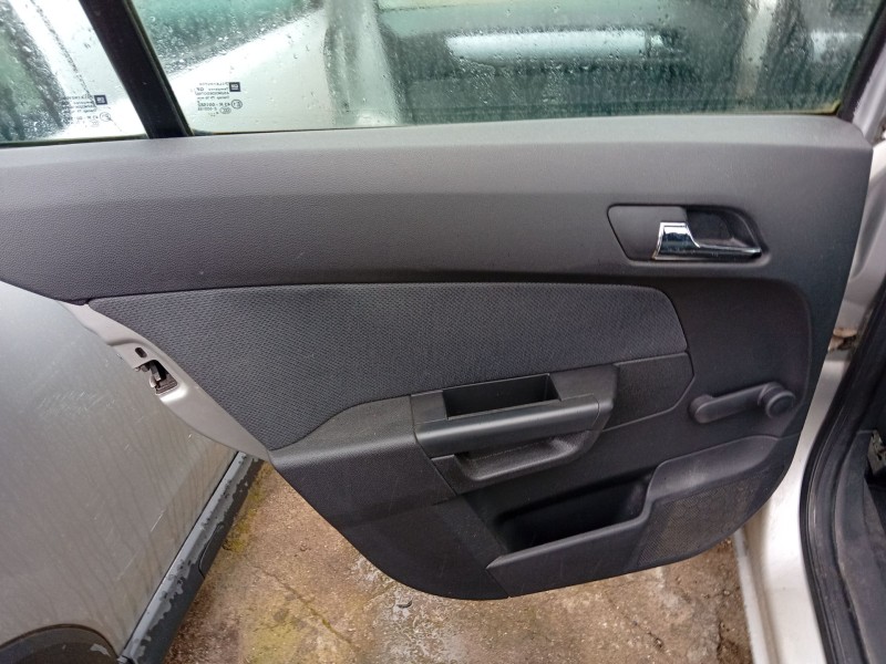 opel astra h (a04) del año 2006