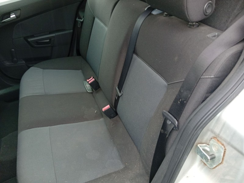 opel astra h (a04) del año 2006