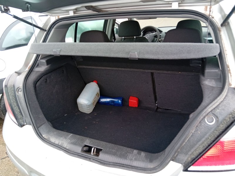 opel astra h (a04) del año 2006