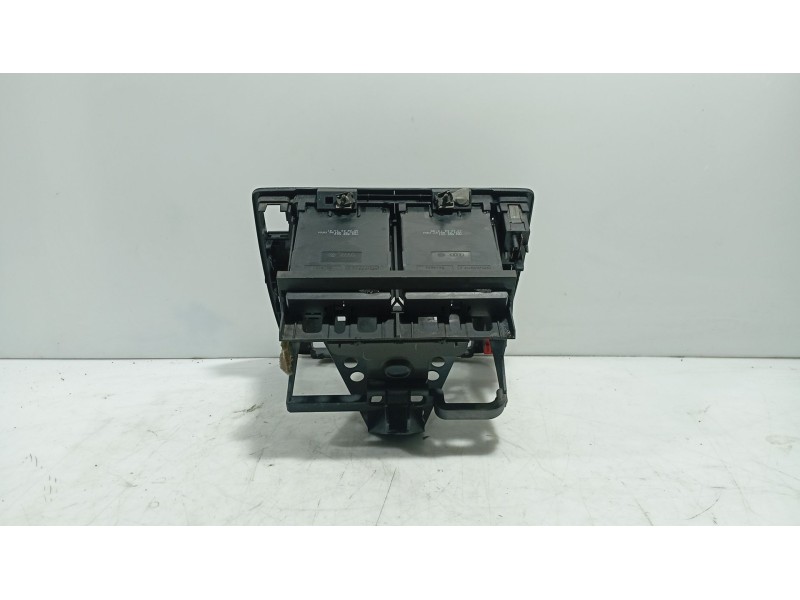 Recambio de moldura para seat alhambra (7v8, 7v9) 1.9 tdi referencia OEM IAM   