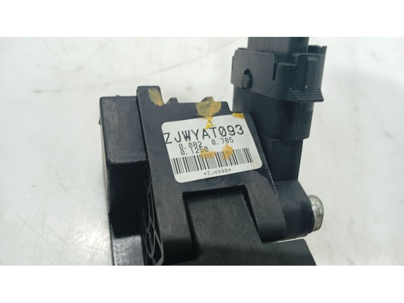 Recambio de potenciometro pedal para kia sorento i (jc) 2.5 crdi referencia OEM IAM   