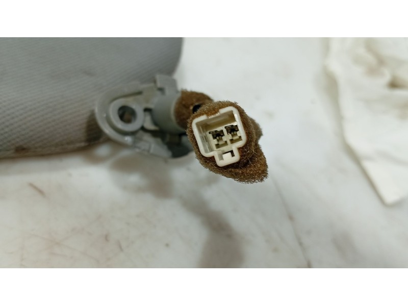 Recambio de parasol derecho para kia sorento i (jc) 2.5 crdi referencia OEM IAM 852023E05044  