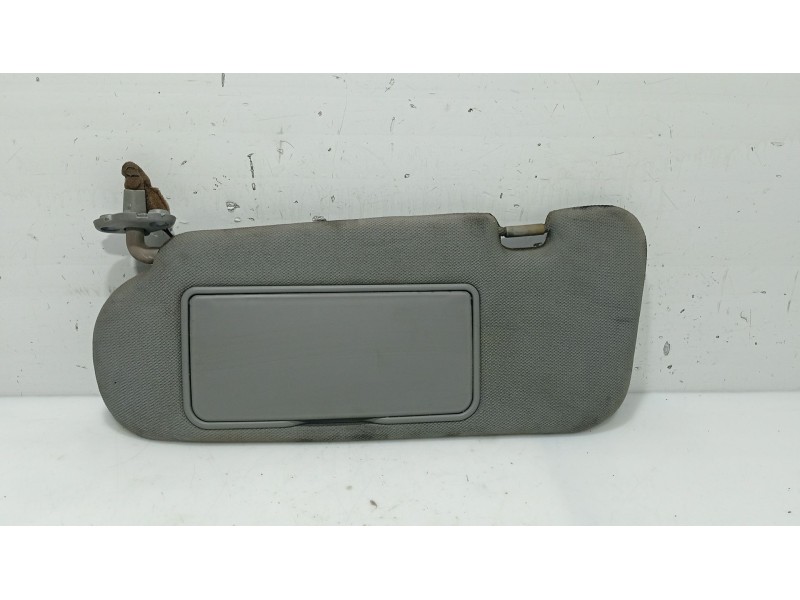 Recambio de parasol izquierdo para kia sorento i (jc) 2.5 crdi referencia OEM IAM 852013E04044  