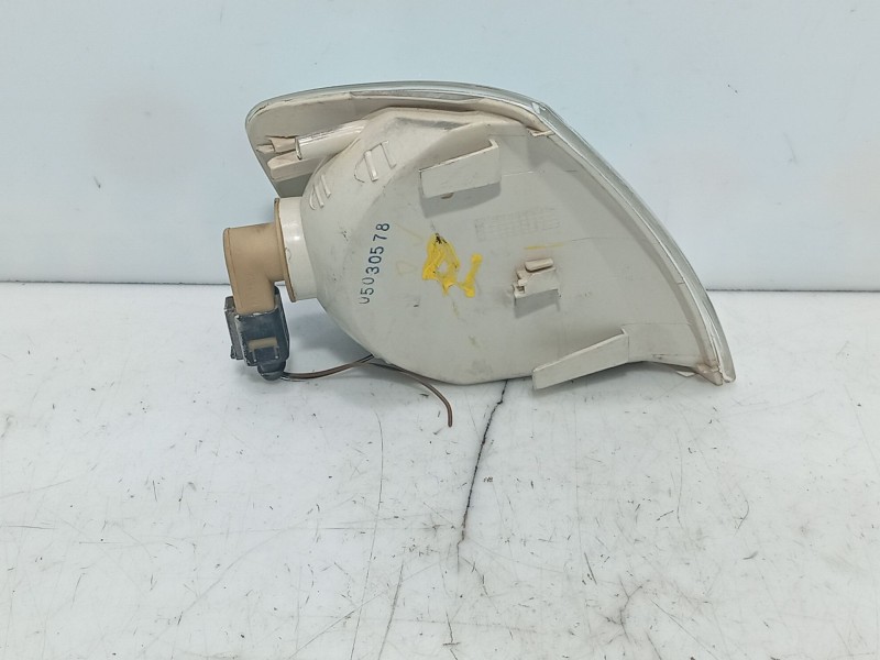 Recambio de piloto delantero izquierdo para volkswagen polo (6n2) 1.4 16v referencia OEM IAM   