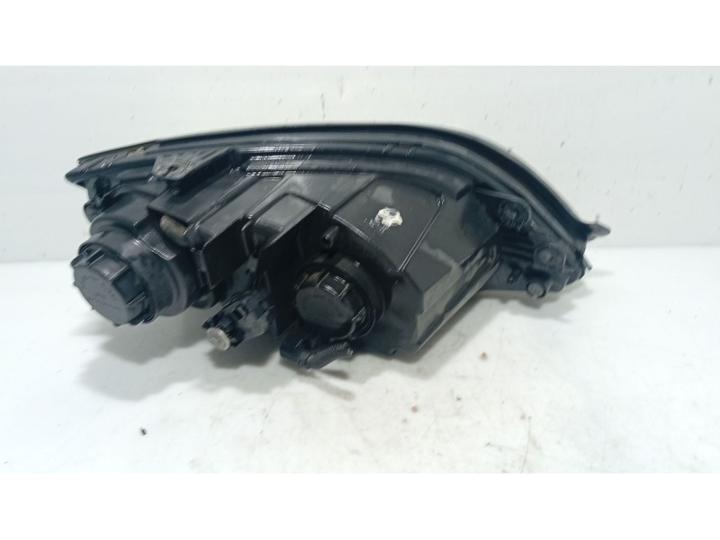 Recambio de faro izquierdo para kia sorento i (jc) 2.5 crdi referencia OEM IAM 921013E060  