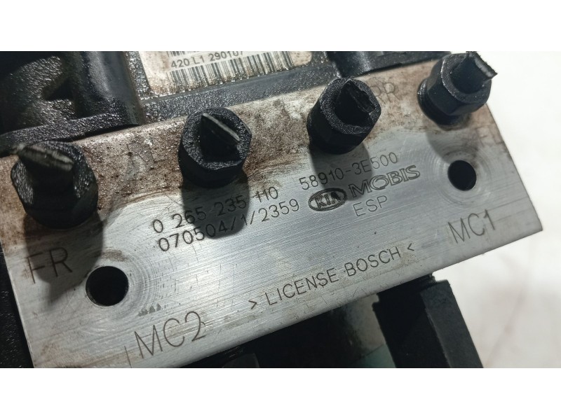 Recambio de abs para kia sorento i (jc) 2.5 crdi referencia OEM IAM 0265235110  