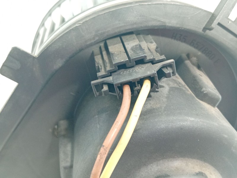 Recambio de ventilador calefaccion para volkswagen polo (6n2) 1.4 16v referencia OEM IAM 6N1819021  