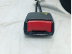 Recambio de anclaje cinturon trasero central para volkswagen polo (6n2) 1.4 16v referencia OEM IAM    2