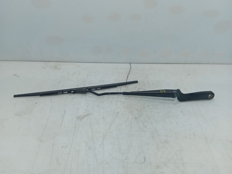 Recambio de brazo limpia delantero izquierdo para volkswagen polo (6n2) 1.4 16v referencia OEM IAM 6N1955409  