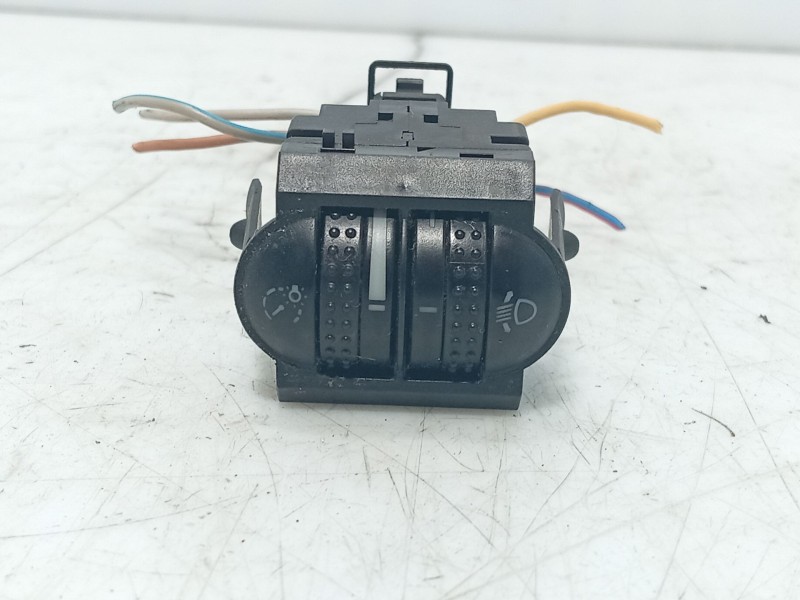 Recambio de mando luces para volkswagen polo (6n2) 1.4 16v referencia OEM IAM   