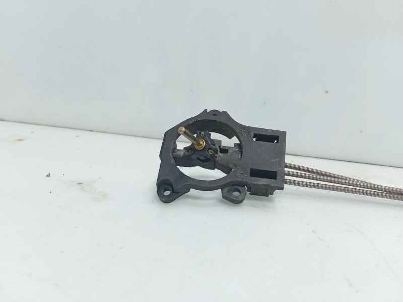 Recambio de retrovisor derecho para volkswagen polo (6n2) 1.4 16v referencia OEM IAM   