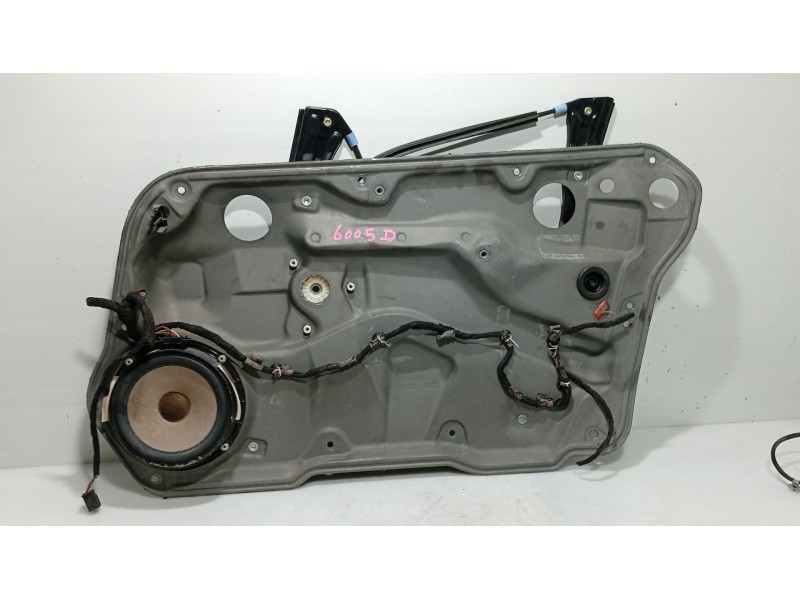 Recambio de elevalunas delantero derecho para volkswagen bora variant (1j6) 1.9 tdi referencia OEM IAM   