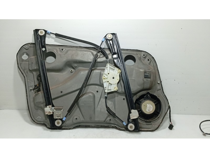 Recambio de elevalunas delantero derecho para volkswagen bora variant (1j6) 1.9 tdi referencia OEM IAM   
