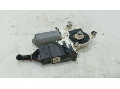 Recambio de motor elevalunas trasero izquierdo para volkswagen bora variant (1j6) 1.9 tdi referencia OEM IAM   