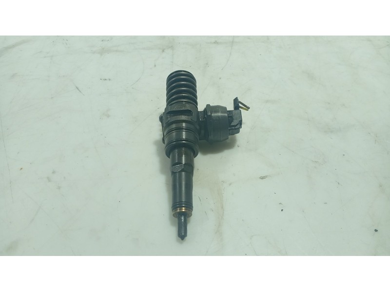 Recambio de inyector para seat alhambra (7v8, 7v9) 1.9 tdi referencia OEM IAM 038130073AK  