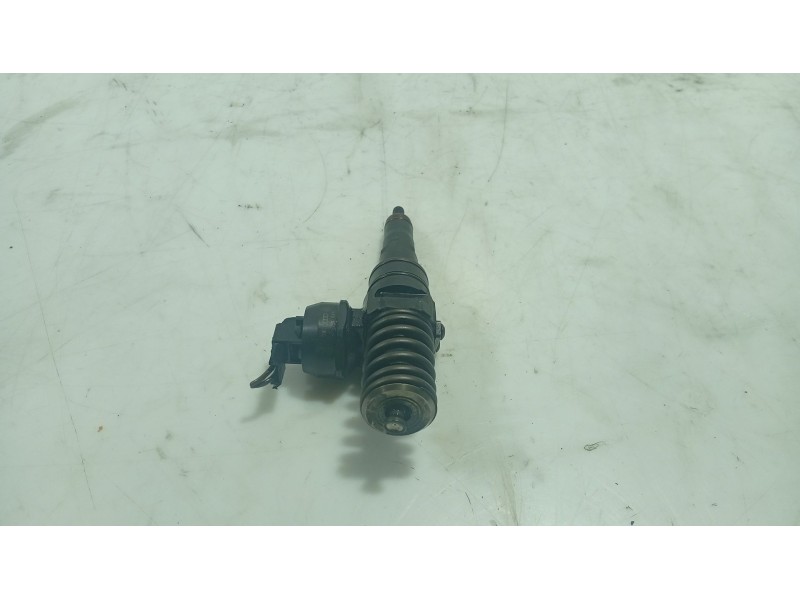 Recambio de inyector para seat alhambra (7v8, 7v9) 1.9 tdi referencia OEM IAM 038130073AK  