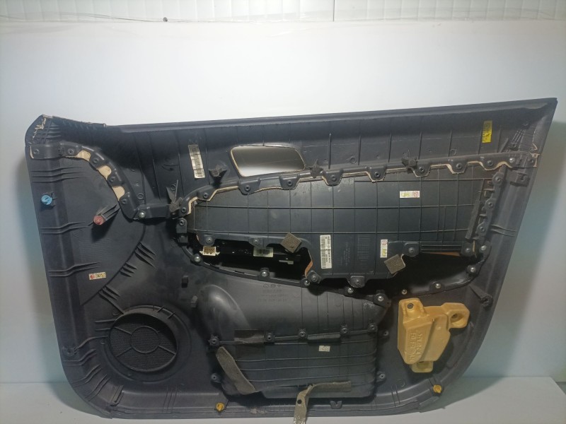 Recambio de guarnecido puerta delantera izquierda para hyundai i30 (fd) 1.6 crdi referencia OEM IAM   