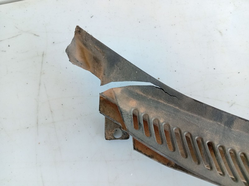 Recambio de moldura para audi a4 b6 avant (8e5) 2.5 tdi referencia OEM IAM   