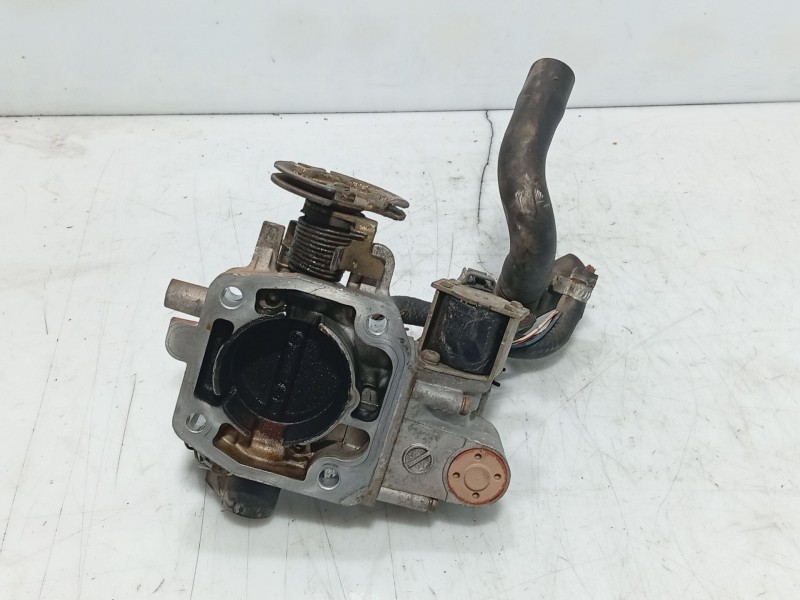 Recambio de caja mariposa para mazda 323 coupe 323 coupe cb4 referencia OEM IAM   