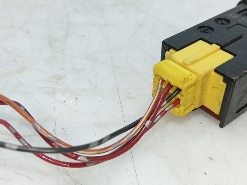 Recambio de interruptor para mazda 323 coupe 323 coupe cb4 referencia OEM IAM 0  