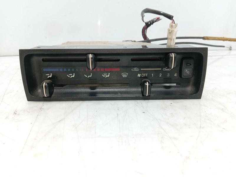 Recambio de mando calefaccion / aire acondicionado para mazda 323 coupe 323 coupe cb4 referencia OEM IAM   