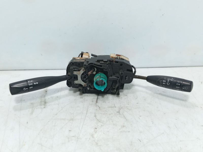 Recambio de mando volante para mazda 323 coupe 323 coupe cb4 referencia OEM IAM   