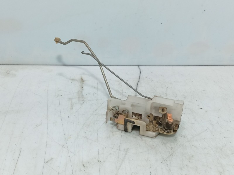 Recambio de cerradura puerta delantera izquierda para mazda 323 coupe 323 coupe cb4 referencia OEM IAM 0  