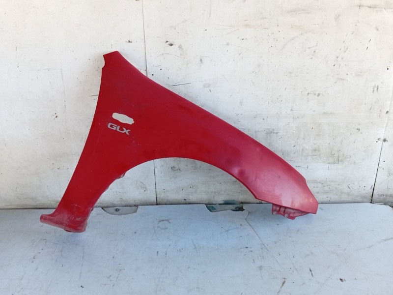 Recambio de aleta delantera derecha para mazda 323 coupe 323 coupe cb4 referencia OEM IAM 0  