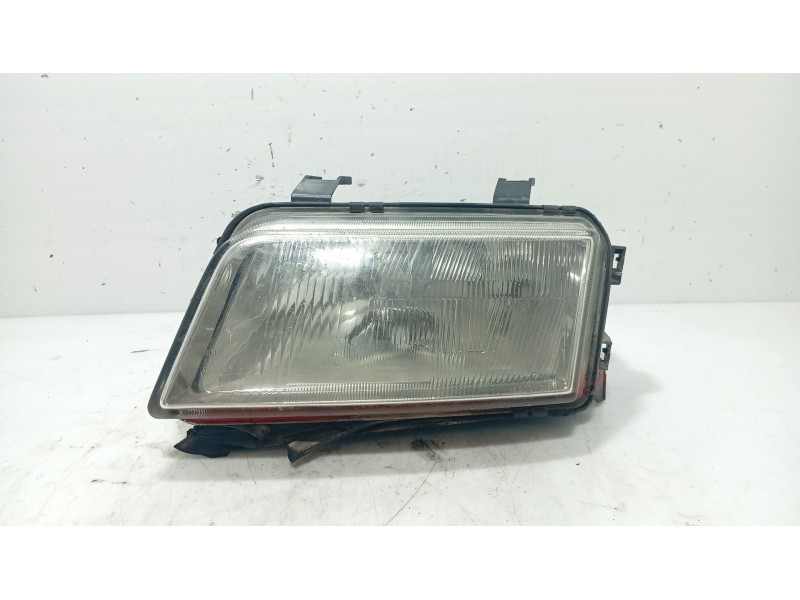 Recambio de faro izquierdo para audi a4 b5 avant (8d5) 1.9 tdi referencia OEM IAM 8D0941029B  