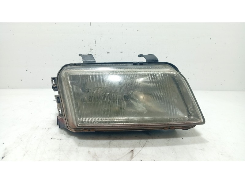Recambio de faro derecho para audi a4 b5 avant (8d5) 1.9 tdi referencia OEM IAM 8D0941030B  
