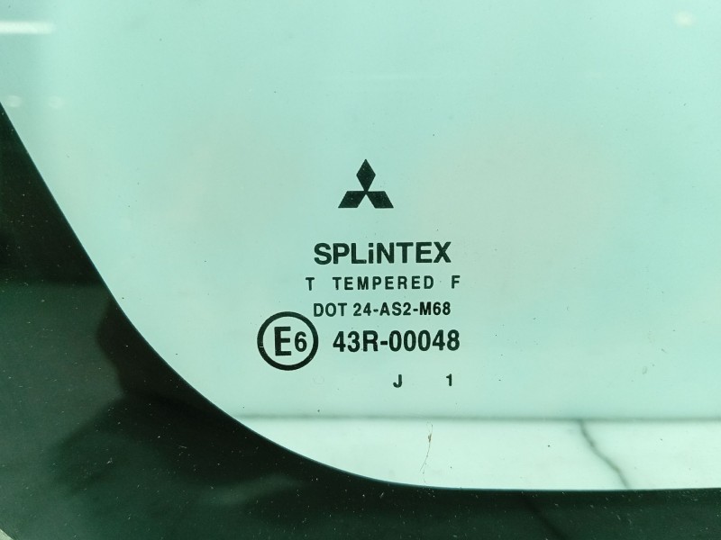 Recambio de luna custodia trasera derecha para mitsubishi space star (dg0) referencia OEM IAM   