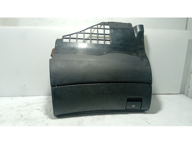 Recambio de guantera para audi a4 b5 avant (8d5) 1.9 tdi referencia OEM IAM 8D1858142BE5  