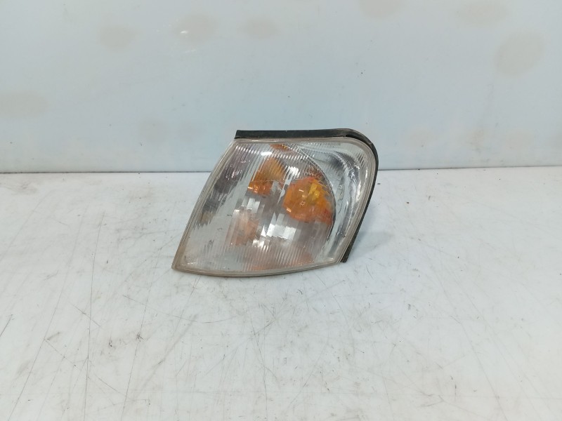 Recambio de piloto delantero izquierdo para mitsubishi space star (dg0) referencia OEM IAM MB952873  