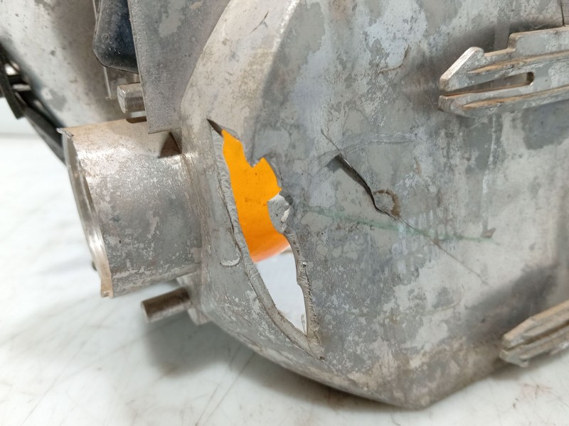 Recambio de piloto delantero izquierdo para mitsubishi space star (dg0) referencia OEM IAM MB952873  