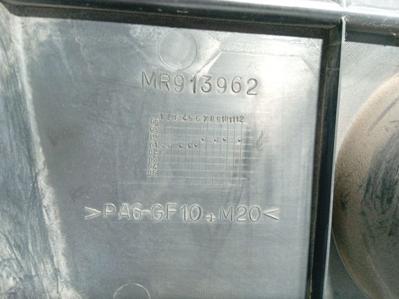 Recambio de tapa motor para mitsubishi space star (dg0) referencia OEM IAM   