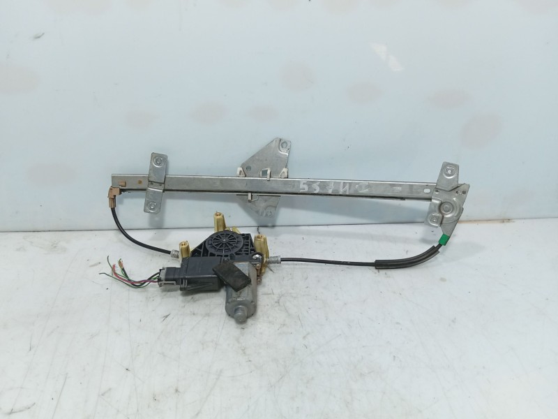 Recambio de elevalunas delantero izquierdo para mitsubishi space star (dg0) referencia OEM IAM MR135721  