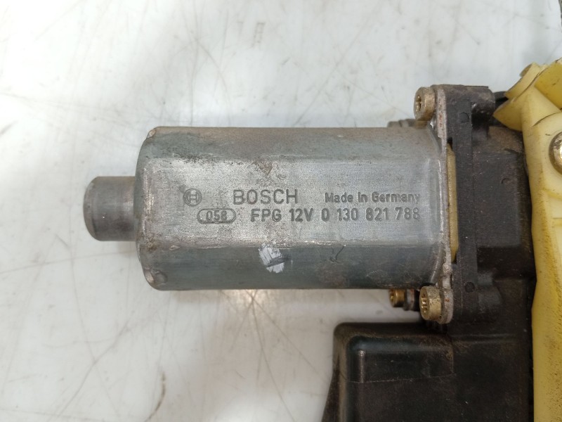 Recambio de elevalunas delantero izquierdo para mitsubishi space star (dg0) referencia OEM IAM MR135721  